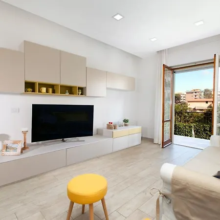 Estate4home - Casa Rosangela سورينتو